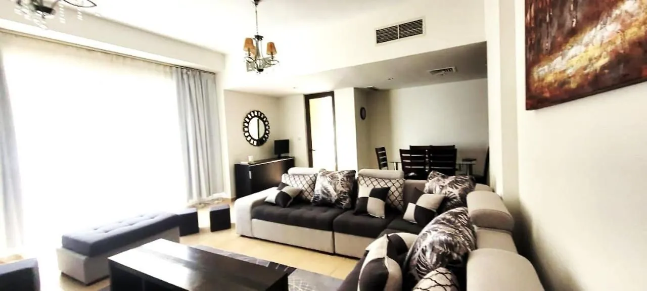 2Br Jumeirah Beach Front Residence ドバイ アパート